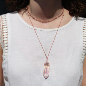 Zestaw: naszyjnik i kolia lniana Yashi kryształem górskim aurycznym