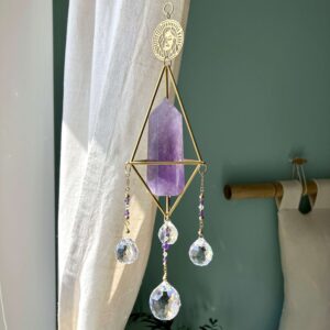 Łapacz słońca Ishani z ametystem