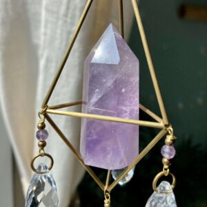 Łapacz słońca Ravija z ametystem