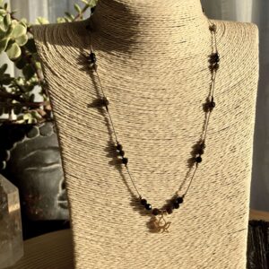 Naszyjnik z turmalinem i obsydianem