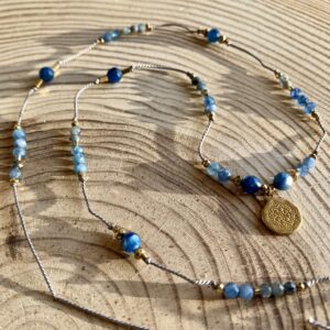 Naszyjnik z kyanitem